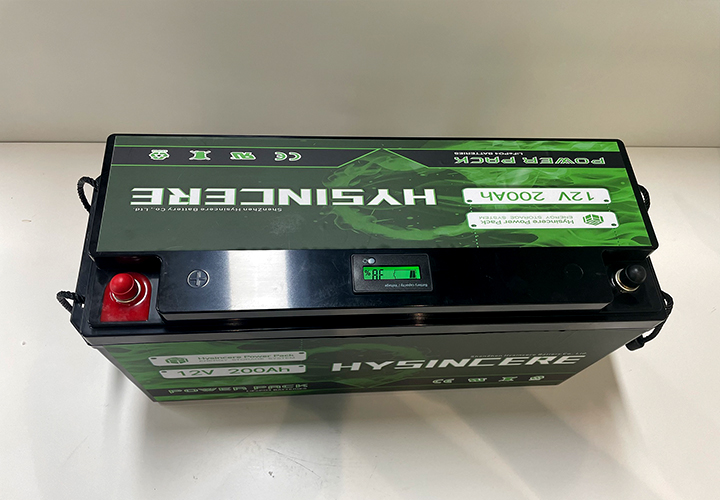 What are the main product characteristics of customized lithium titanate batteries?power station gen